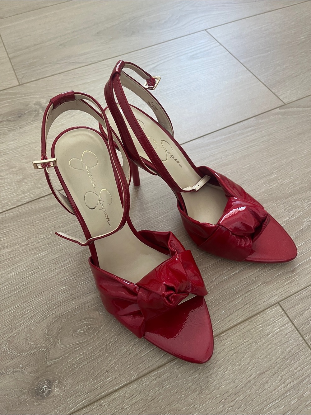 Jessica Simpson Red Patent Pointed-Toe Bow Slingback Heels Size 8.5
